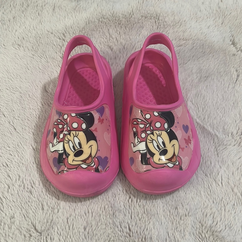 Disney Minnie Mouse shoes. Toddler size 7/8